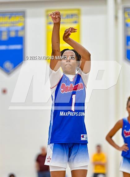 Thumbnail 3 in Indiana All-Stars (Junior vs Senior) photogallery.