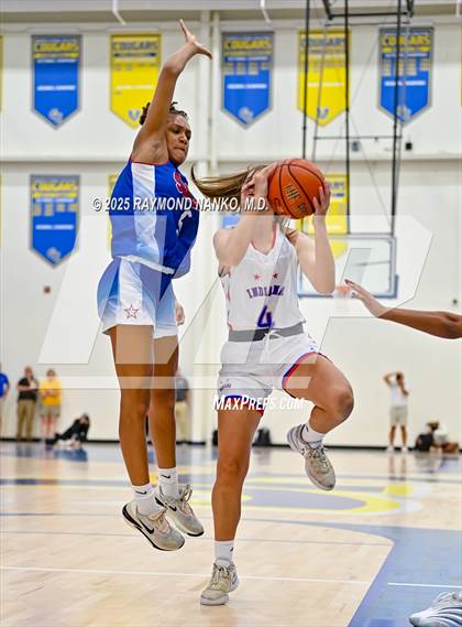 Thumbnail 1 in Indiana All-Stars (Junior vs Senior) photogallery.