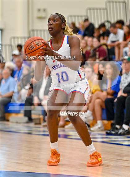 Thumbnail 2 in Indiana All-Stars (Junior vs Senior) photogallery.
