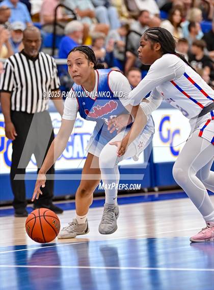 Thumbnail 2 in Indiana All-Stars (Junior vs Senior) photogallery.