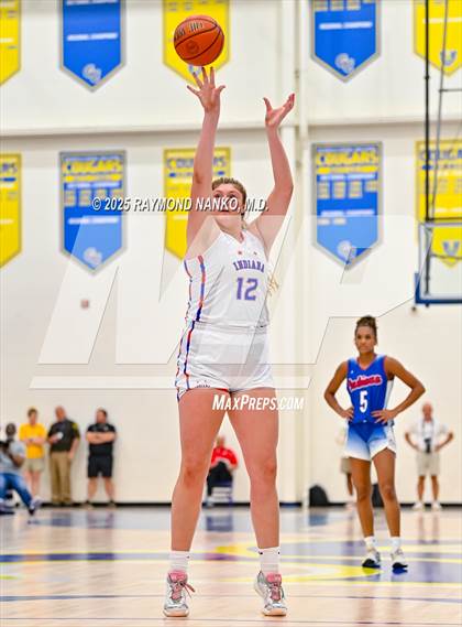 Thumbnail 2 in Indiana All-Stars (Junior vs Senior) photogallery.