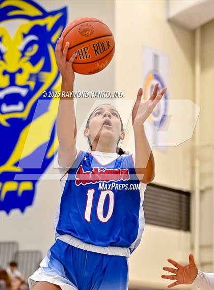 Thumbnail 1 in Indiana All-Stars (Junior vs Senior) photogallery.