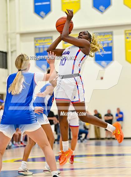 Thumbnail 2 in Indiana All-Stars (Junior vs Senior) photogallery.