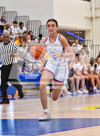 Thumbnail 2 in Indiana All-Stars (Junior vs Senior) photogallery.