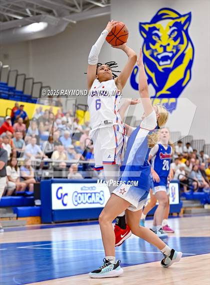 Thumbnail 3 in Indiana All-Stars (Junior vs Senior) photogallery.