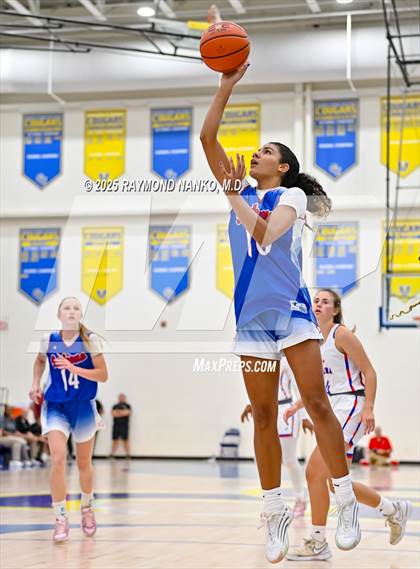 Thumbnail 2 in Indiana All-Stars (Junior vs Senior) photogallery.