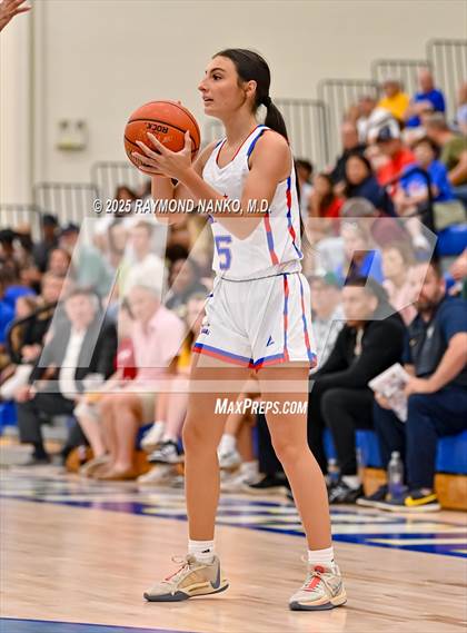 Thumbnail 3 in Indiana All-Stars (Junior vs Senior) photogallery.