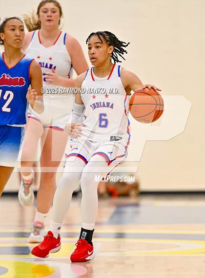 Thumbnail 3 in Indiana All-Stars (Junior vs Senior) photogallery.