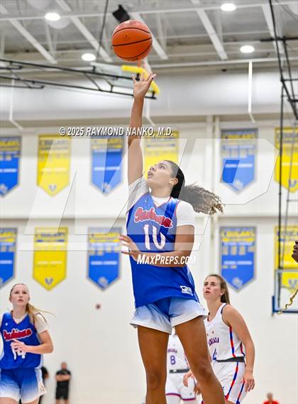 Thumbnail 3 in Indiana All-Stars (Junior vs Senior) photogallery.