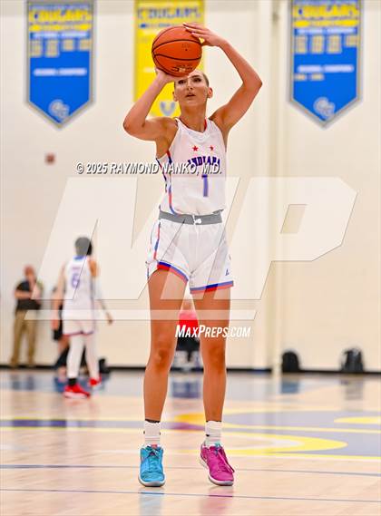 Thumbnail 1 in Indiana All-Stars (Junior vs Senior) photogallery.