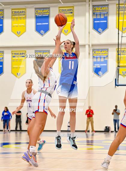 Thumbnail 1 in Indiana All-Stars (Junior vs Senior) photogallery.