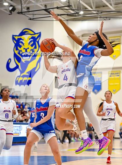 Thumbnail 1 in Indiana All-Stars (Junior vs Senior) photogallery.