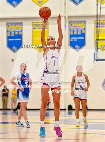 Thumbnail 2 in Indiana All-Stars (Junior vs Senior) photogallery.