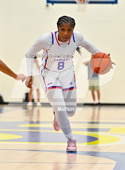 Thumbnail 1 in Indiana All-Stars (Junior vs Senior) photogallery.