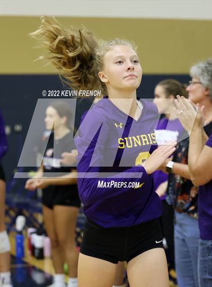 Thumbnail 1 in Sunrise Mountain @ Kellis photogallery.