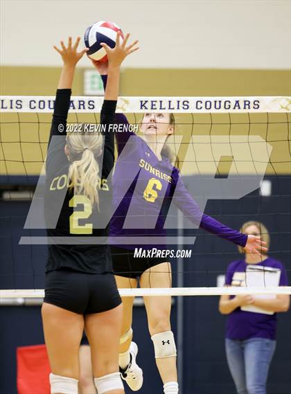 Thumbnail 1 in Sunrise Mountain @ Kellis photogallery.