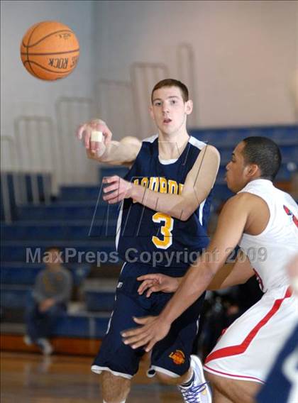Thumbnail 2 in Ketcham vs. Our Lady of Lourdes (NY State Section 1-C Tournament) photogallery.