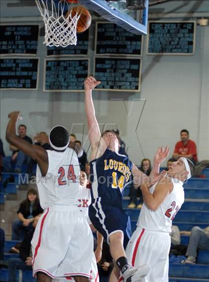 Thumbnail 3 in Ketcham vs. Our Lady of Lourdes (NY State Section 1-C Tournament) photogallery.