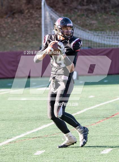 Thumbnail 1 in Bow vs. Hanover (NHIAA D2 Semifinal) photogallery.