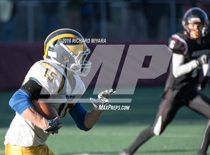 Thumbnail 2 in Bow vs. Hanover (NHIAA D2 Semifinal) photogallery.