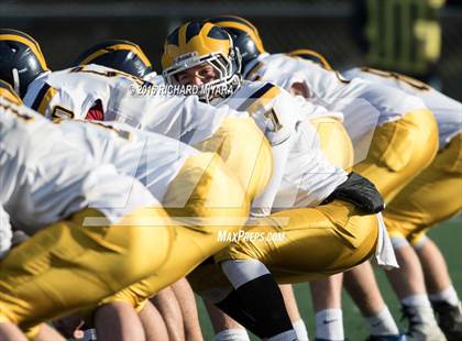 Thumbnail 1 in Bow vs. Hanover (NHIAA D2 Semifinal) photogallery.