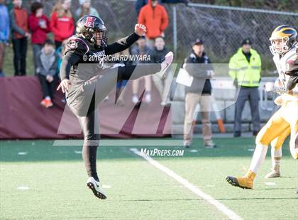 Thumbnail 2 in Bow vs. Hanover (NHIAA D2 Semifinal) photogallery.