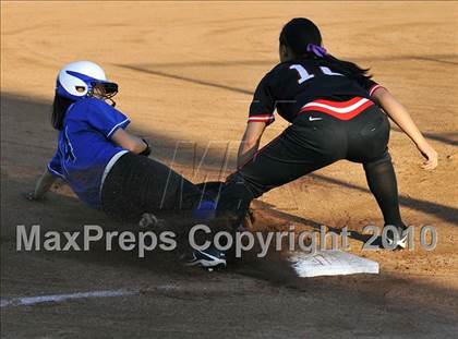 Thumbnail 2 in Harvard-Westlake @ San Marino photogallery.