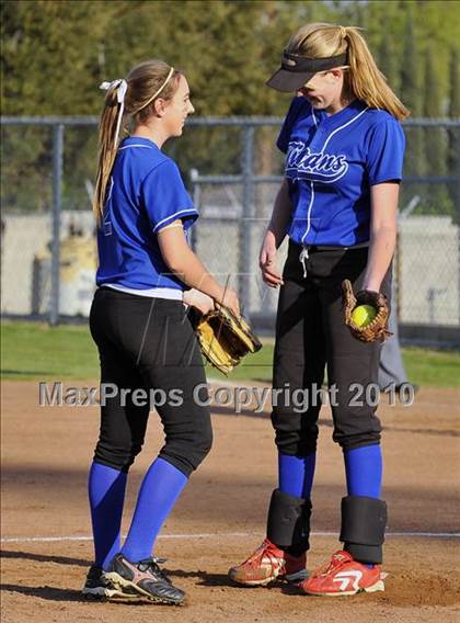 Thumbnail 1 in Harvard-Westlake @ San Marino photogallery.