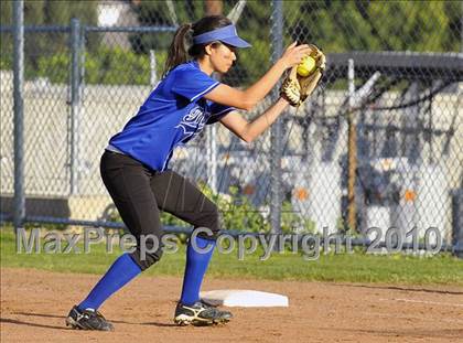 Thumbnail 3 in Harvard-Westlake @ San Marino photogallery.