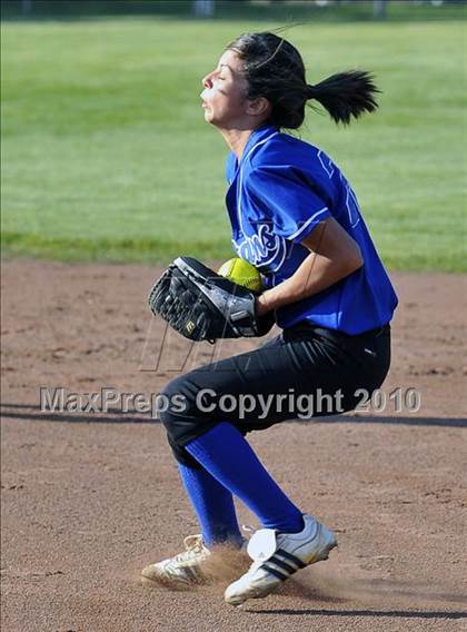 Thumbnail 2 in Harvard-Westlake @ San Marino photogallery.