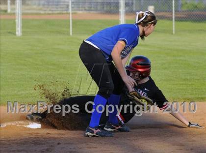 Thumbnail 3 in Harvard-Westlake @ San Marino photogallery.