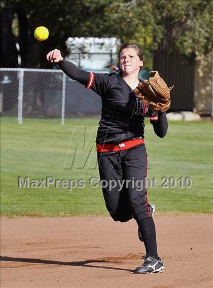 Thumbnail 1 in Harvard-Westlake @ San Marino photogallery.