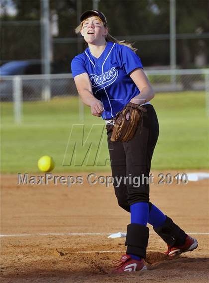 Thumbnail 3 in Harvard-Westlake @ San Marino photogallery.