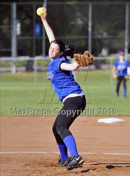 Thumbnail 3 in Harvard-Westlake @ San Marino photogallery.