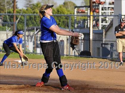 Thumbnail 3 in Harvard-Westlake @ San Marino photogallery.