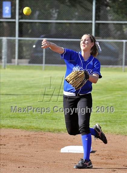 Thumbnail 3 in Harvard-Westlake @ San Marino photogallery.