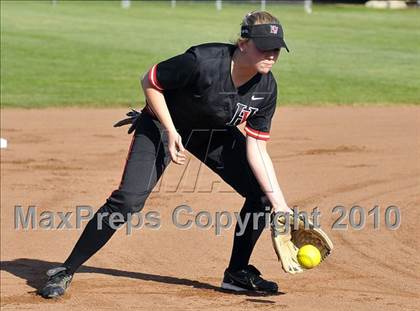 Thumbnail 2 in Harvard-Westlake @ San Marino photogallery.