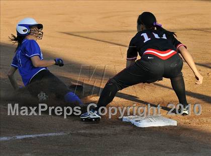 Thumbnail 1 in Harvard-Westlake @ San Marino photogallery.