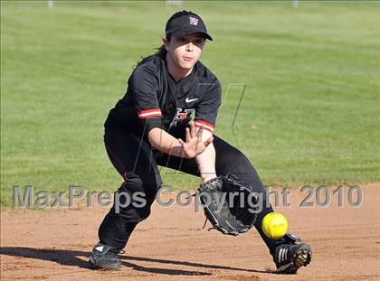 Thumbnail 3 in Harvard-Westlake @ San Marino photogallery.