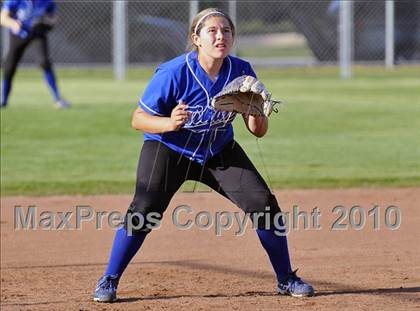 Thumbnail 1 in Harvard-Westlake @ San Marino photogallery.