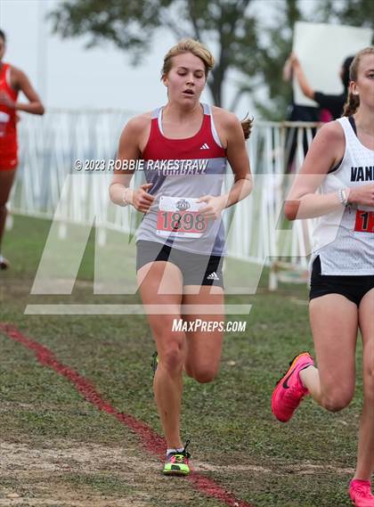 Thumbnail 2 in UIL Cross Country 6A Finals (5K) photogallery.