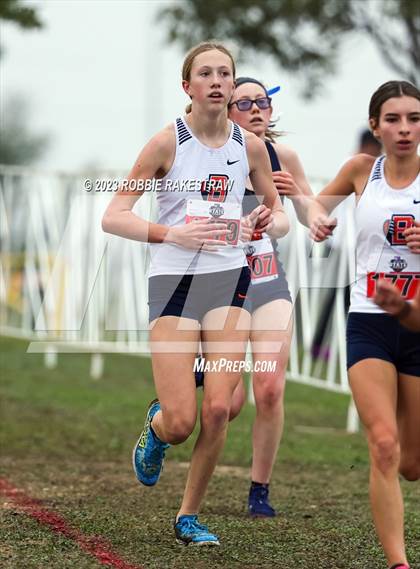 Thumbnail 2 in UIL Cross Country 6A Finals (5K) photogallery.