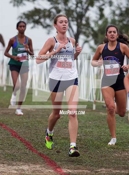 Thumbnail 2 in UIL Cross Country 6A Finals (5K) photogallery.
