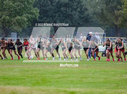 Thumbnail 2 in UIL Cross Country 6A Finals (5K) photogallery.