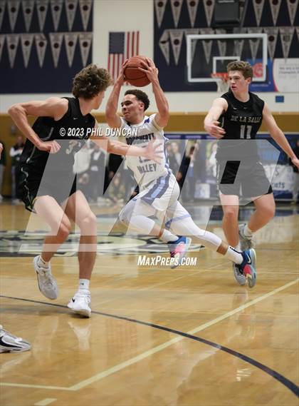 Thumbnail 2 in De La Salle @ Dougherty Valley photogallery.