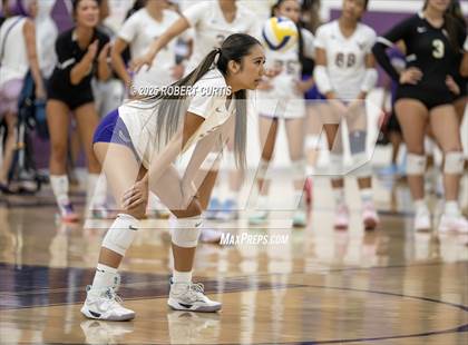 Thumbnail 3 in JV: Hart @ Valencia photogallery.