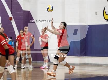 Thumbnail 3 in JV: Hart @ Valencia photogallery.
