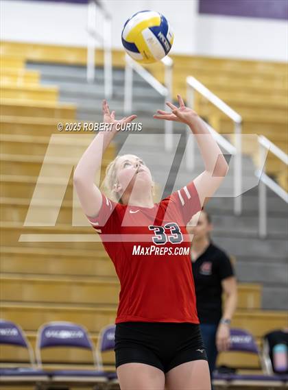 Thumbnail 1 in JV: Hart @ Valencia photogallery.