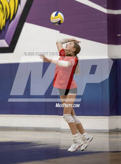 Thumbnail 3 in JV: Hart @ Valencia photogallery.