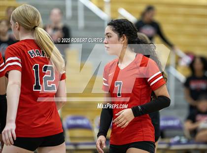 Thumbnail 1 in JV: Hart @ Valencia photogallery.